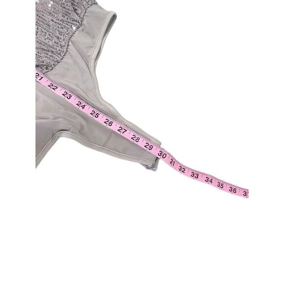 Southern Fried Chics Boutique Silver Sequin Belle Sleeve Bodysuit Womens Medium - Picture 7 of 7